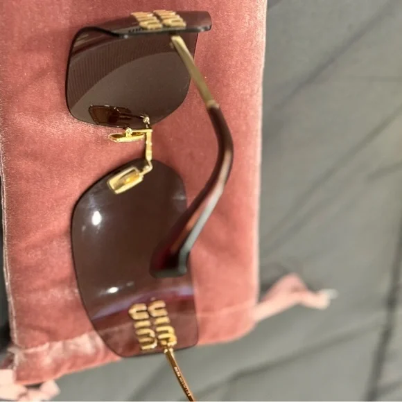 MIUMIU Gold and Brown Sunglasses Modern Rimless Design - Picture 3 of 9